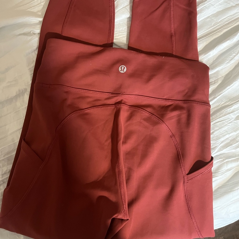 Lululemon leggings 25”